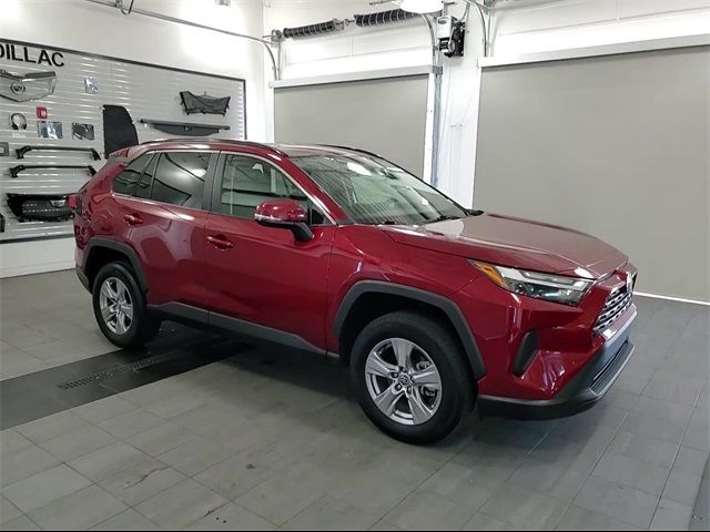 2023 Toyota RAV4 XLE