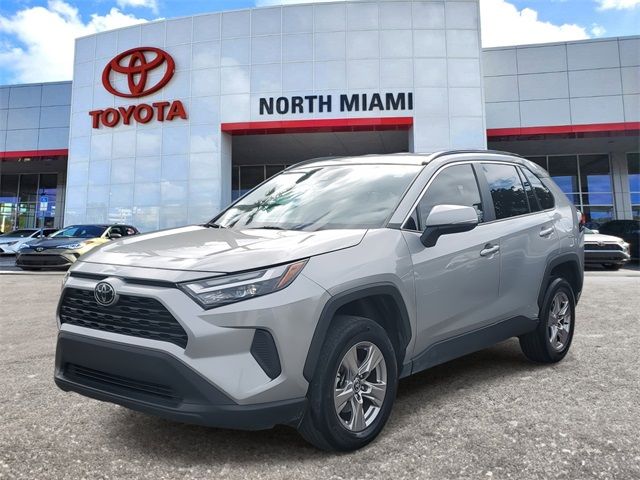 2023 Toyota RAV4 XLE