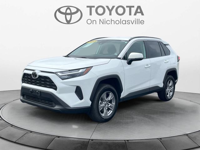 2023 Toyota RAV4 XLE