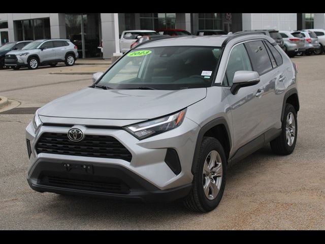 2023 Toyota RAV4 XLE