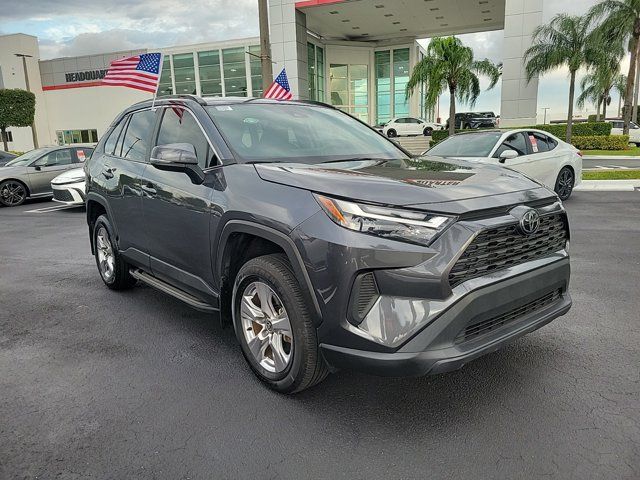 2023 Toyota RAV4 XLE