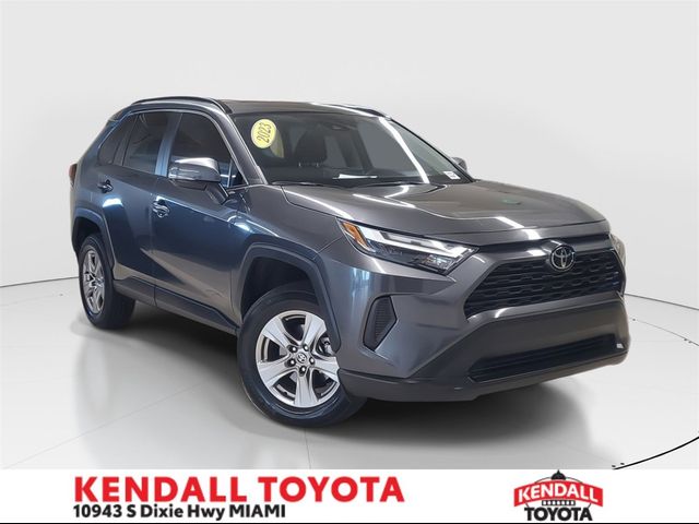 2023 Toyota RAV4 XLE