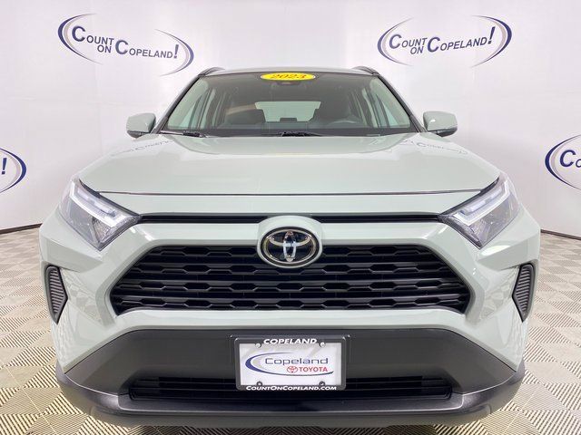 2023 Toyota RAV4 XLE