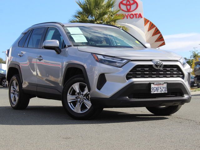 2023 Toyota RAV4 XLE