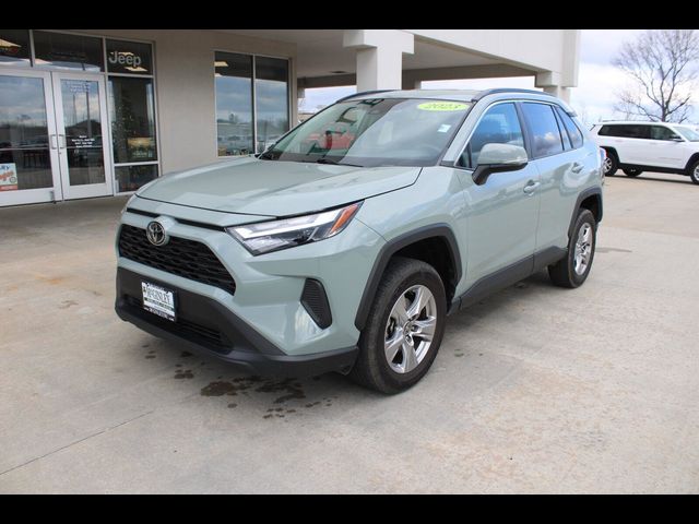 2023 Toyota RAV4 XLE