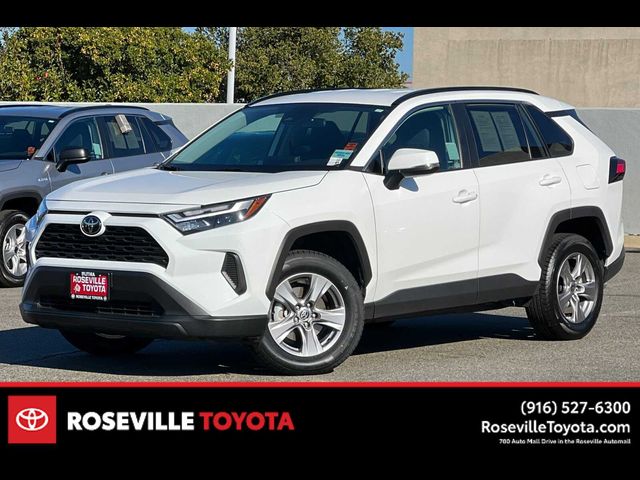 2023 Toyota RAV4 XLE