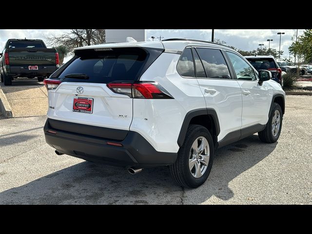 2023 Toyota RAV4 XLE