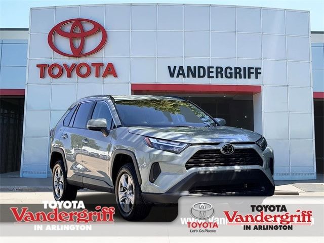 2023 Toyota RAV4 XLE