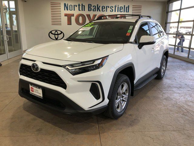 2023 Toyota RAV4 XLE