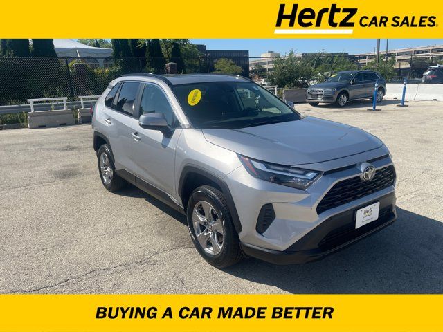 2023 Toyota RAV4 XLE