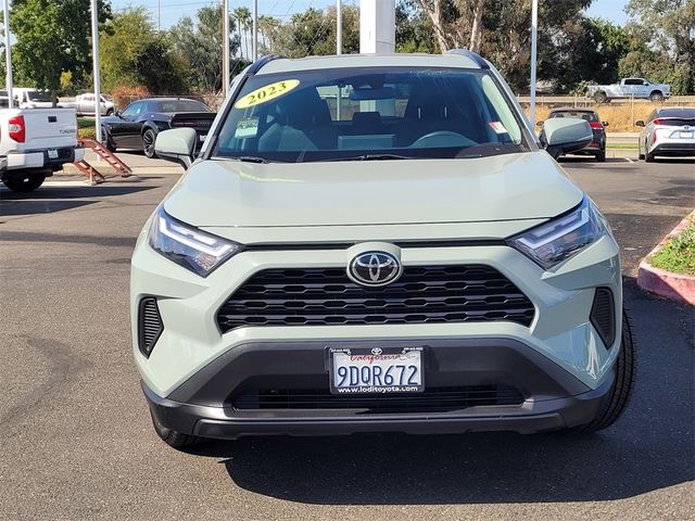 2023 Toyota RAV4 XLE