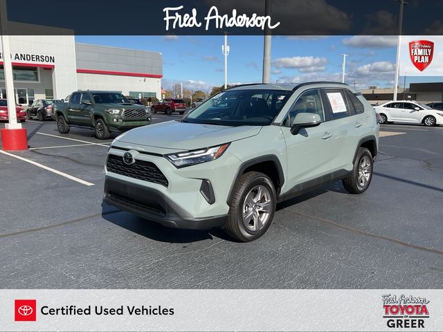 2023 Toyota RAV4 XLE