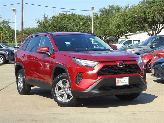 2023 Toyota RAV4 XLE