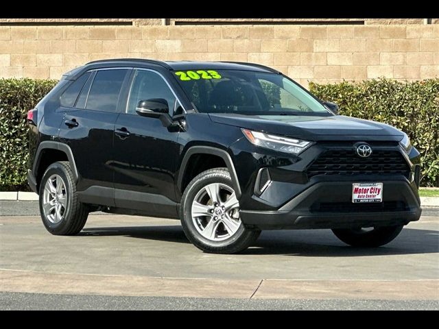 2023 Toyota RAV4 XLE