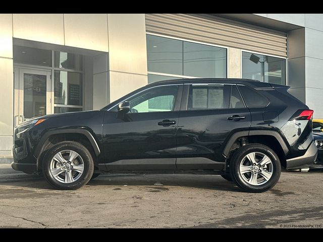 2023 Toyota RAV4 XLE