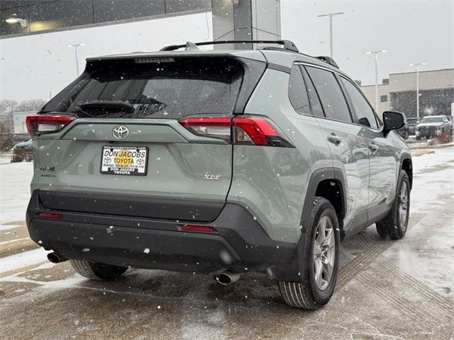 2023 Toyota RAV4 XLE