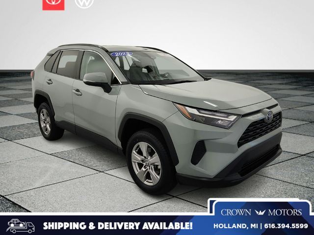 2023 Toyota RAV4 XLE