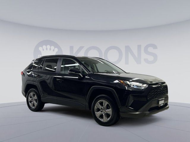 2023 Toyota RAV4 XLE