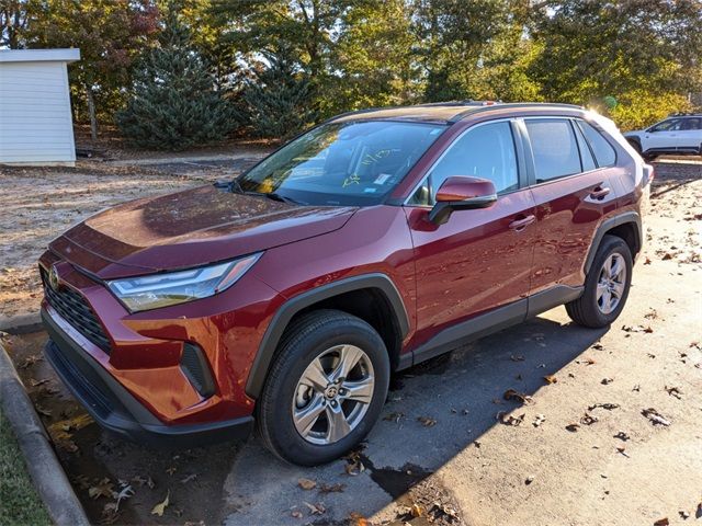 2023 Toyota RAV4 XLE