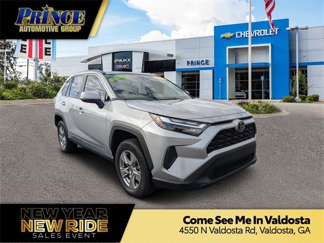 2023 Toyota RAV4 XLE