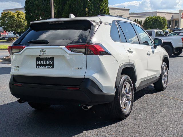 2023 Toyota RAV4 XLE