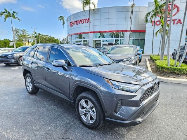 2023 Toyota RAV4 XLE