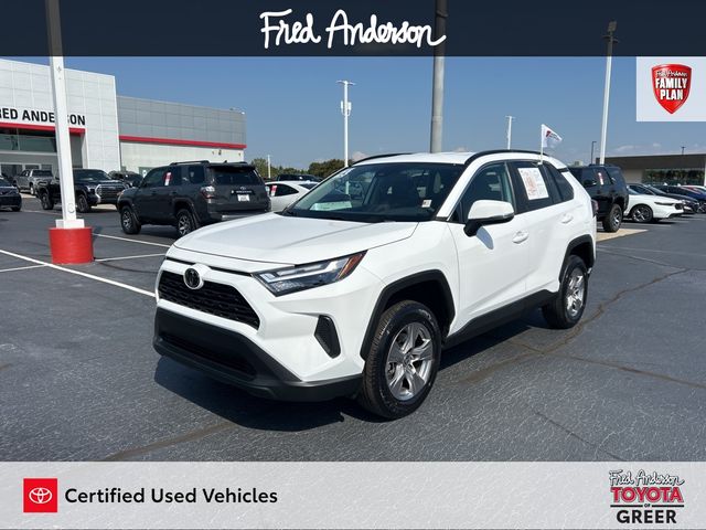 2023 Toyota RAV4 XLE