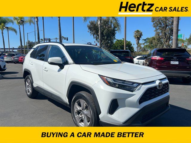 2023 Toyota RAV4 XLE