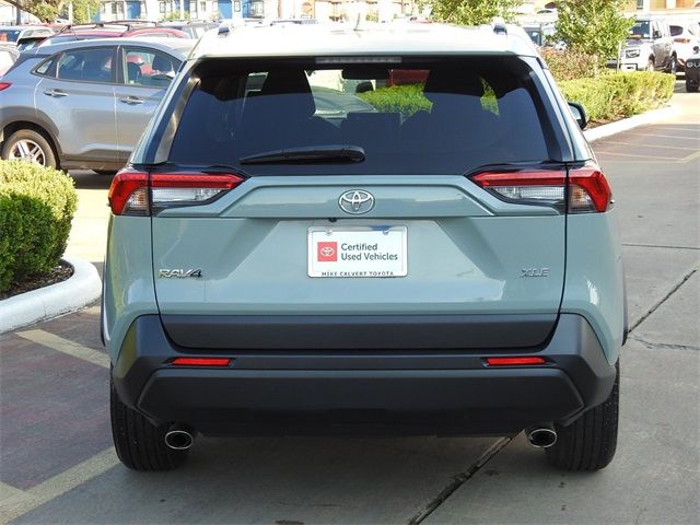 2023 Toyota RAV4 XLE