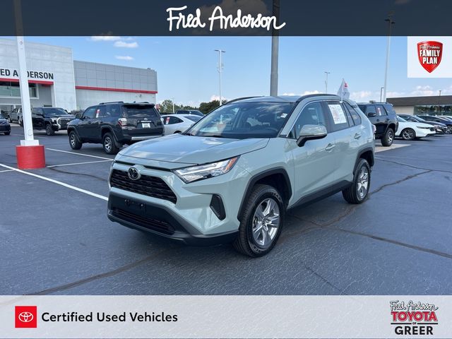 2023 Toyota RAV4 XLE