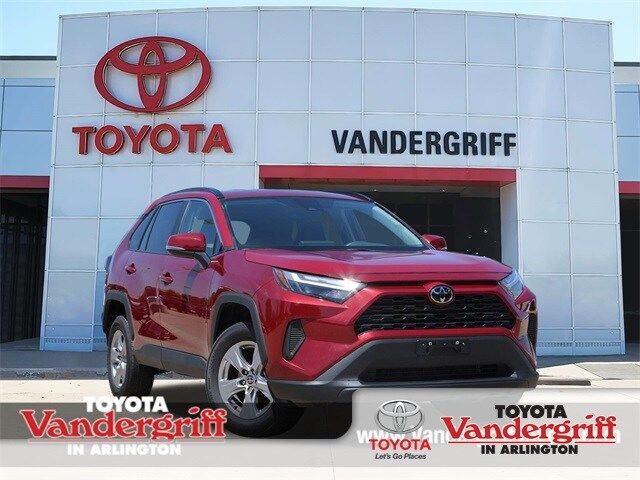 2023 Toyota RAV4 XLE