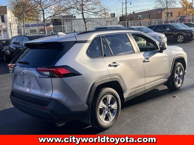 2023 Toyota RAV4 XLE