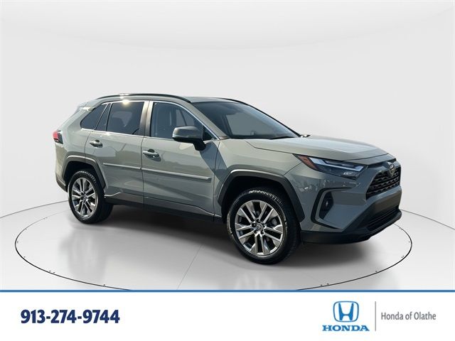 2023 Toyota RAV4 XLE Premium