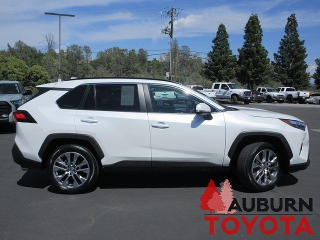 2023 Toyota RAV4 XLE Premium