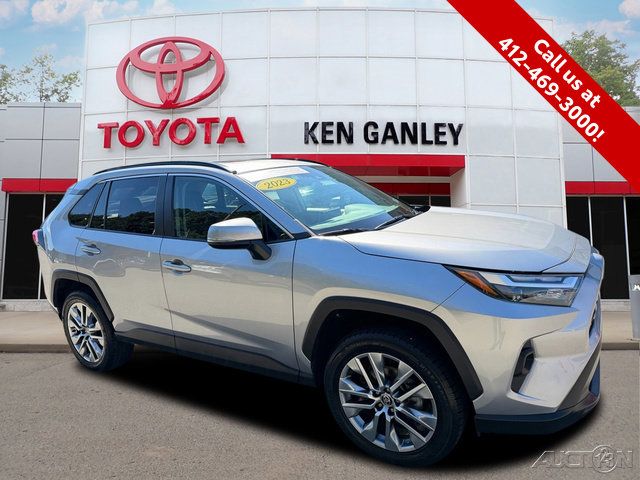 2023 Toyota RAV4 XLE Premium