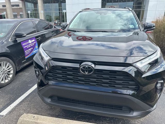 2023 Toyota RAV4 XLE Premium