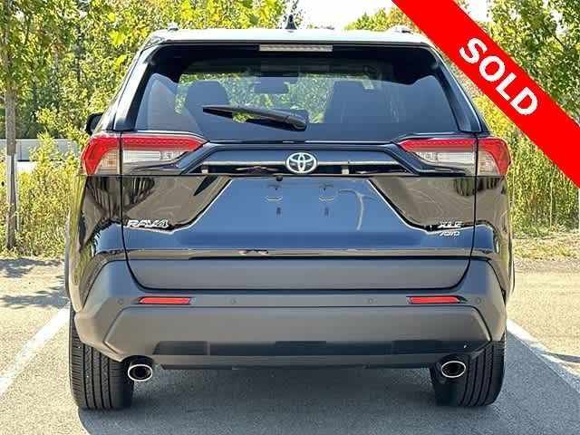 2023 Toyota RAV4 XLE Premium