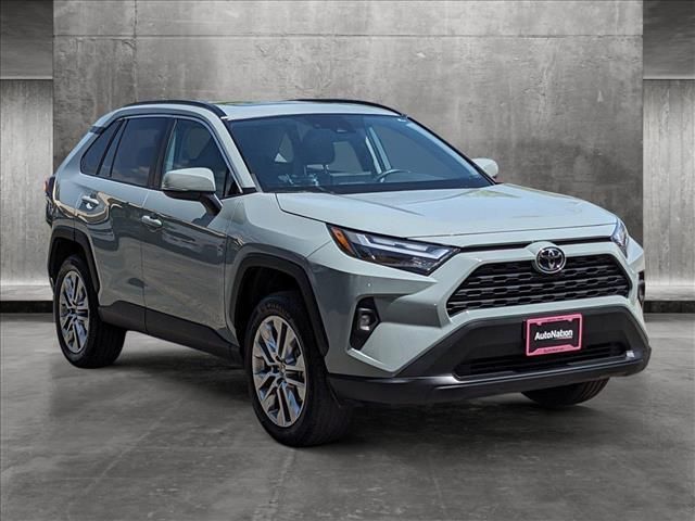 2023 Toyota RAV4 XLE Premium