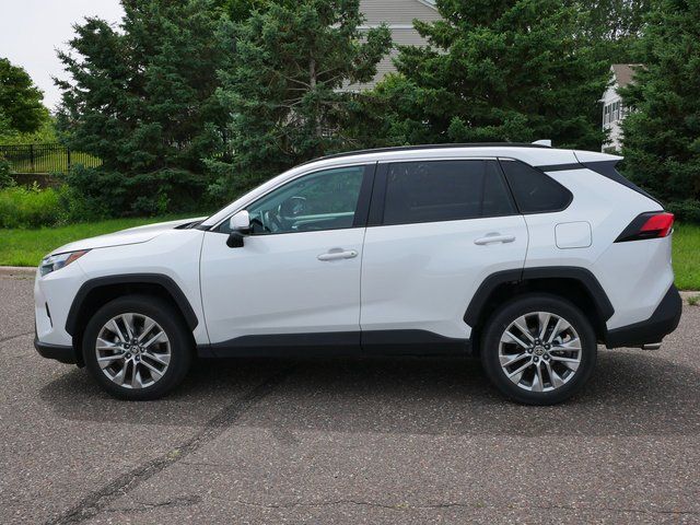 2023 Toyota RAV4 XLE Premium