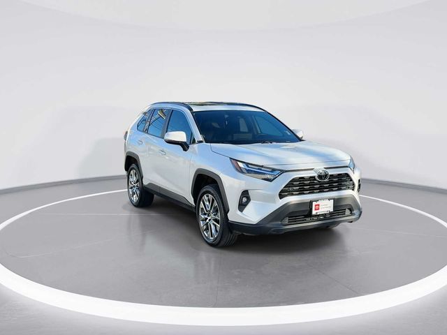 2023 Toyota RAV4 XLE Premium