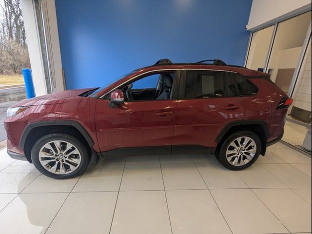 2023 Toyota RAV4 XLE Premium