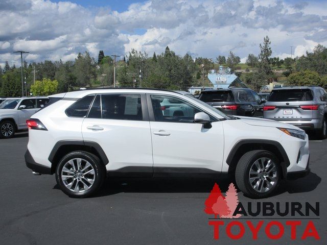 2023 Toyota RAV4 XLE Premium