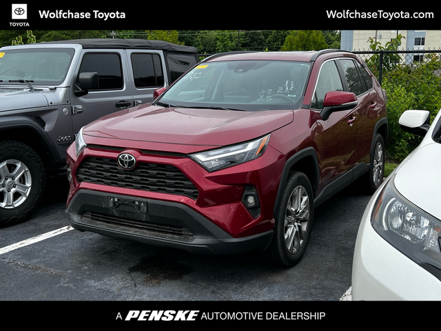 2023 Toyota RAV4 XLE Premium