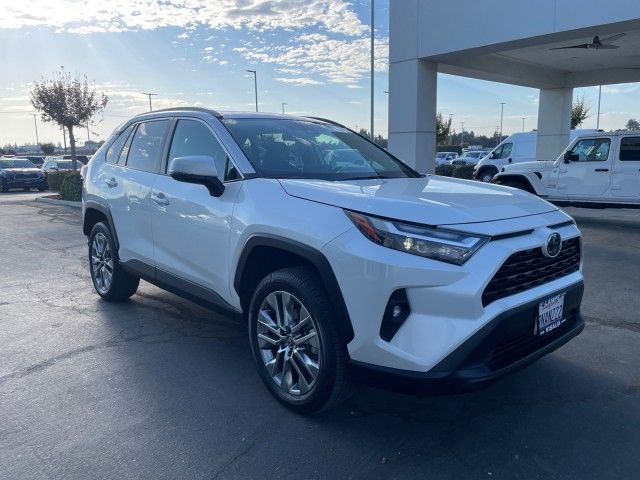 2023 Toyota RAV4 XLE Premium