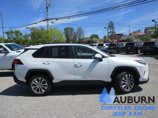 2023 Toyota RAV4 XLE Premium