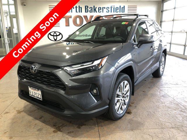 2023 Toyota RAV4 XLE Premium