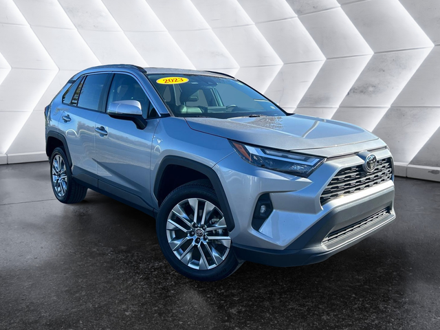 2023 Toyota RAV4 XLE Premium