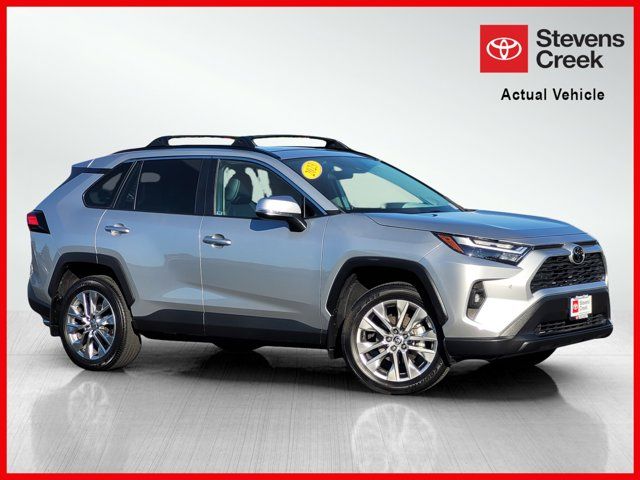 2023 Toyota RAV4 XLE Premium