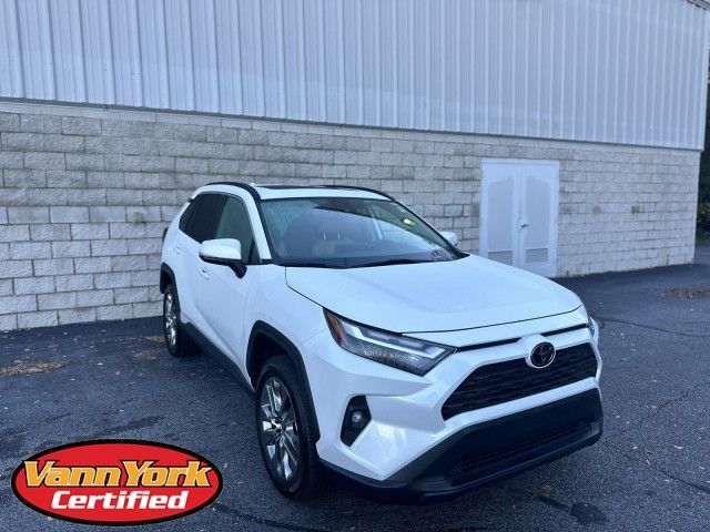 2023 Toyota RAV4 XLE Premium