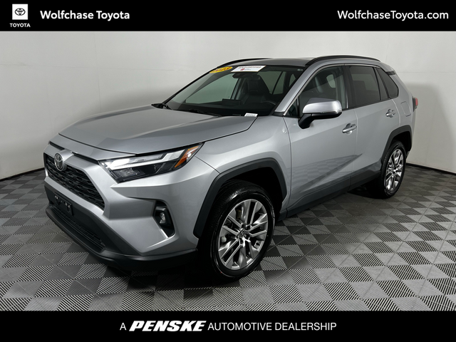 2023 Toyota RAV4 XLE Premium